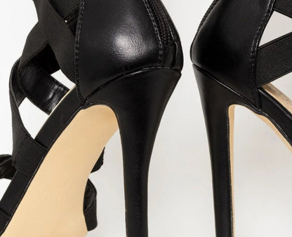 Élégance Nocturne Sandales à brides croisées