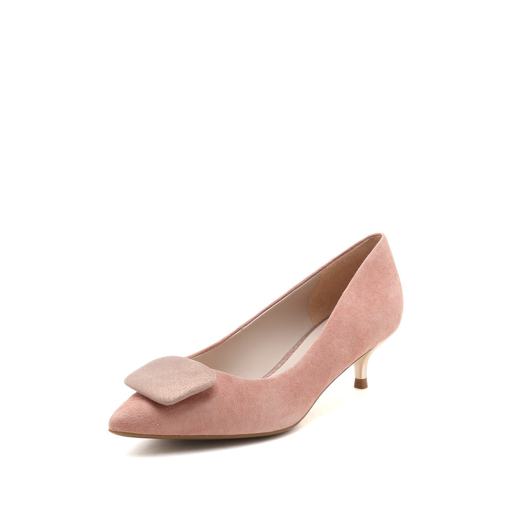 Élégance Pastel – L'Escarpin Douceur & Style