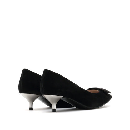 Élégance Pastel – L'Escarpin Douceur & Style